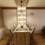 310- Vucko Privatni 4* Яхорина