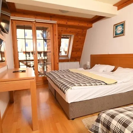 310- Vucko Privatni Appartamento